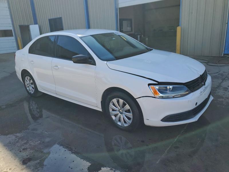 Photo 4 from auction – 2013 VOLKSWAGEN JETTA BASE with VIN 3VW2K7AJ6DM403810