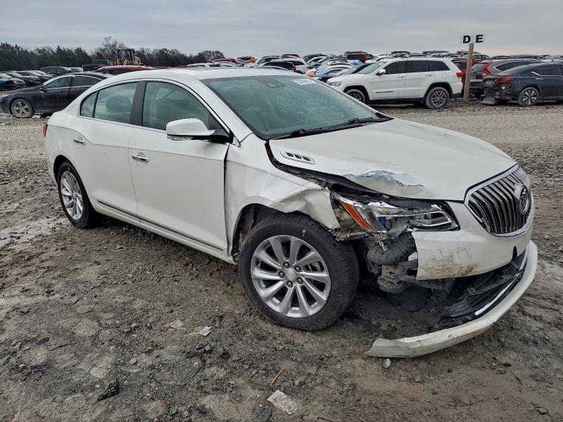 Photo 4 from auction – 2016 BUICK LACROSSE with VIN 1G4GB5G35GF154549