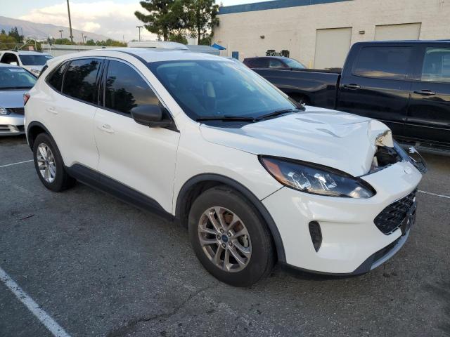 Photo 4 from auction – 2022 FORD ESCAPE with VIN 1FMCU0G64NUB50295