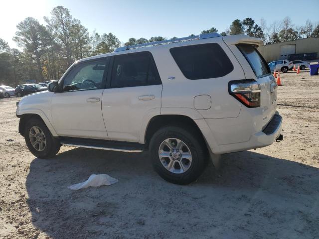Photo 2 from auction – 2015 TOYOTA 4RUNNER SR with VIN JTEZU5JR3F5084389