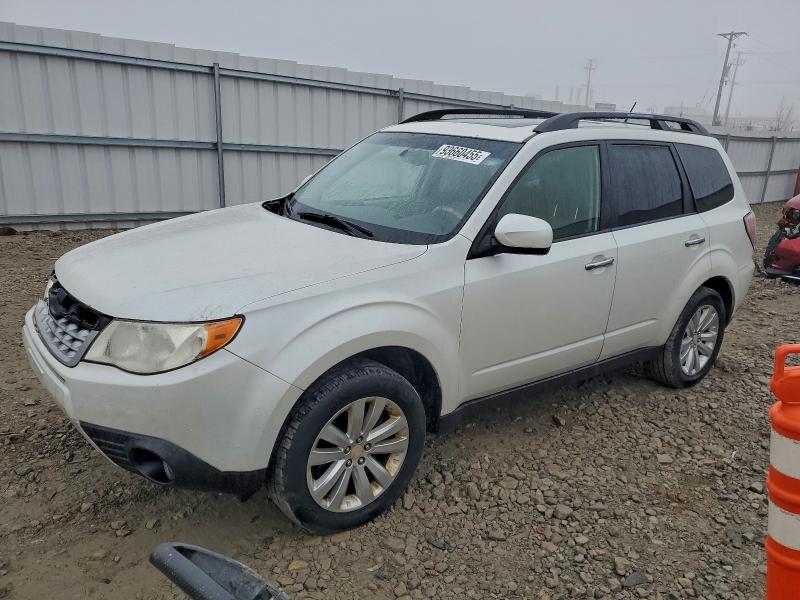 SUBARU FORESTER L 2011 with VIN JF2SHBFC1BH768669 - Photo from auction