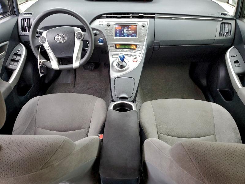 Photo 8 from auction – 2015 TOYOTA PRIUS with VIN JTDKN3DU8F0399323