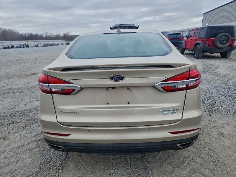 Photo 6 from auction – 2019 FORD FUSION TIT with VIN 3FA6P0D98KR124265