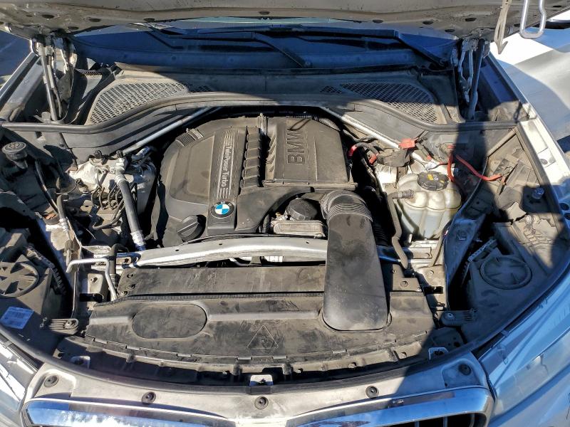 Photo 12 from auction – 2016 BMW X5 XDRIVE3 with VIN 5UXKR0C51G0U08134