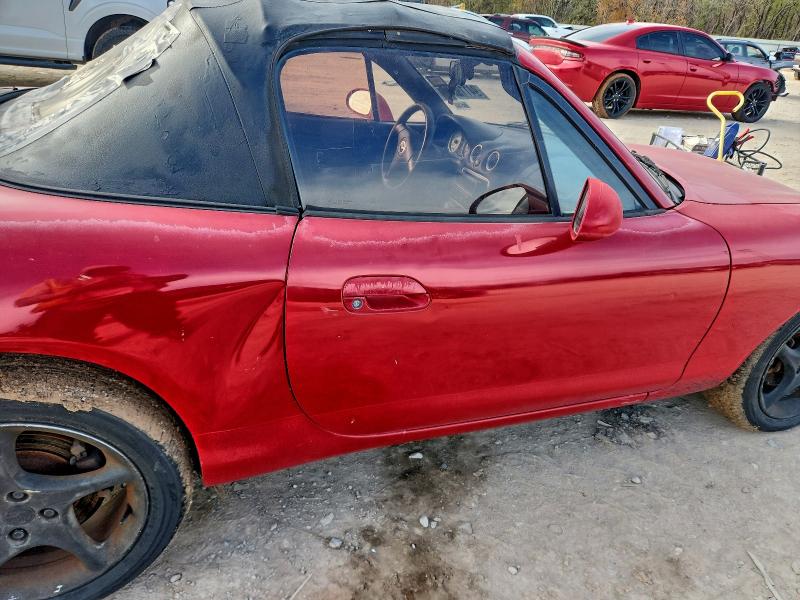 Photo 10 from auction – 2003 MAZDA MIATA with VIN JM1NB353430301010