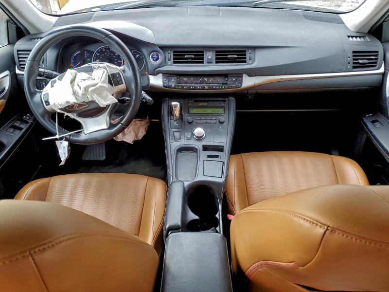 Photo 8 from auction – 2013 LEXUS CT 200 with VIN JTHKD5BH5D2133200