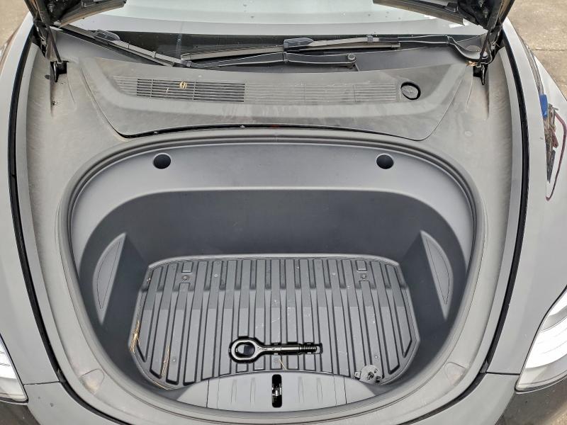 Photo 11 from auction – 2023 TESLA MODEL 3 with VIN 5YJ3E1EC1PF606426