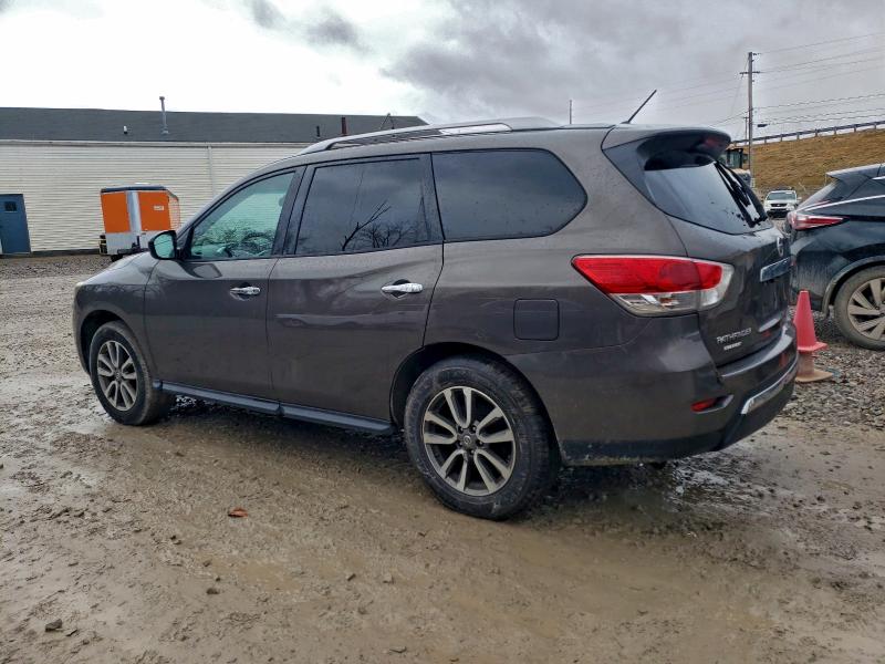 Photo 2 from auction – 2016 NISSAN PATHFINDER with VIN 5N1AR2MN5GC600688