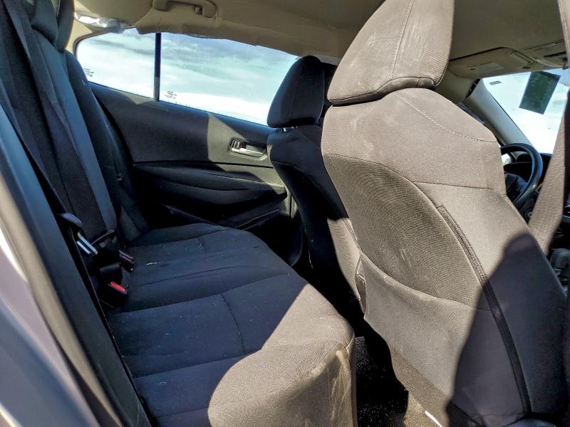Photo 10 from auction – 2021 TOYOTA COROLLA LE with VIN 5YFEPMAE1MP258946