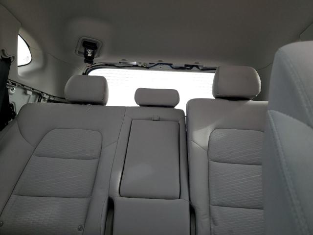 Photo 10 from auction – 2020 HYUNDAI TUCSON SE with VIN KM8J2CA44LU220655