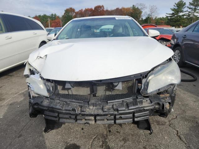 Photo 5 from auction – 2016 TOYOTA CAMRY LE with VIN 4T4BF1FK7GR536793
