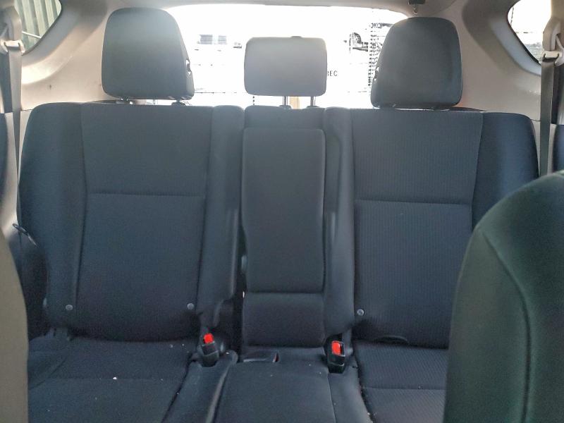 Photo 10 from auction – 2016 TOYOTA RAV4 LE with VIN 2T3BFREV9GW417199