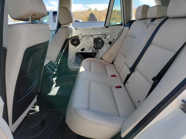 Photo 11 from auction – 2016 BMW X3 XDRIVE2 with VIN 5UXWX9C50G0D63816