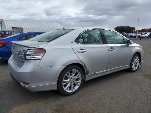 Photo 3 from auction – 2010 LEXUS HS 250H with VIN JTHBB1BA2A2037389
