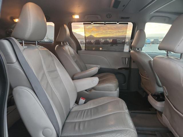 Photo 11 from auction – 2013 TOYOTA SIENNA XLE with VIN 5TDDK3DC7DS059292