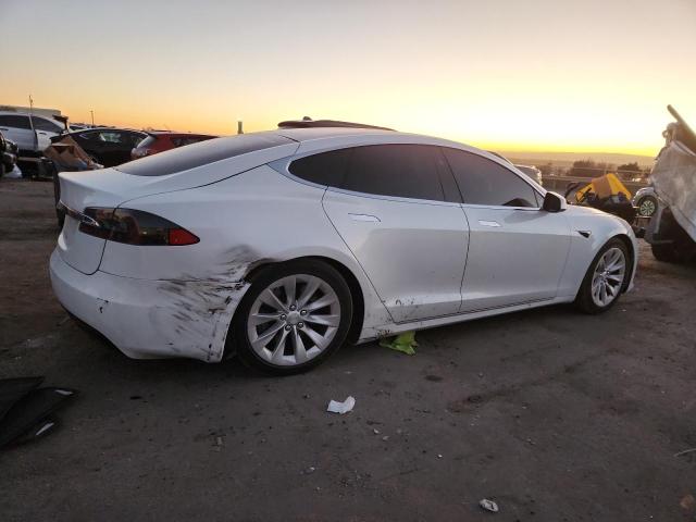 Photo 3 from auction – 2017 TESLA MODEL S with VIN 5YJSA1E26HF231889