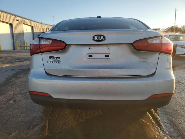 Photo 6 from auction – 2016 KIA FORTE LX with VIN KNAFK4A6XG5439456