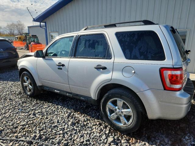 Photo 2 from auction – 2009 FORD ESCAPE XLT with VIN 1FMCU03G59KD13892