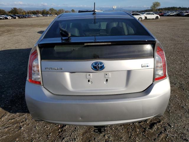 Снимка 6 от търг – 2015 TOYOTA PRIUS с VIN JTDKN3DU9F0428554