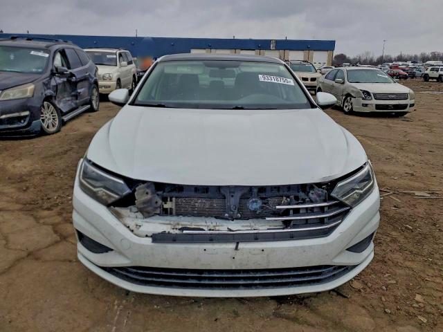 Photo 5 from auction – 2019 VOLKSWAGEN JETTA with VIN 3VWC57BU4KM230290