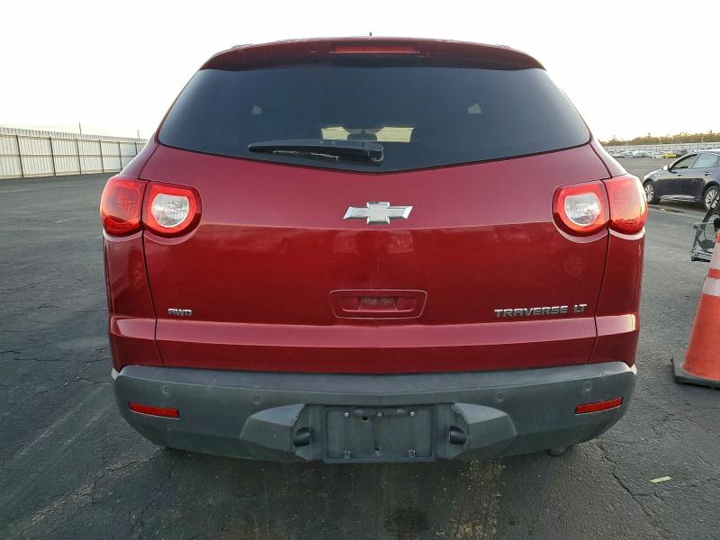 Photo 6 from auction – 2010 CHEVROLET TRAVERSE L with VIN 1GNLVFED3AJ241261