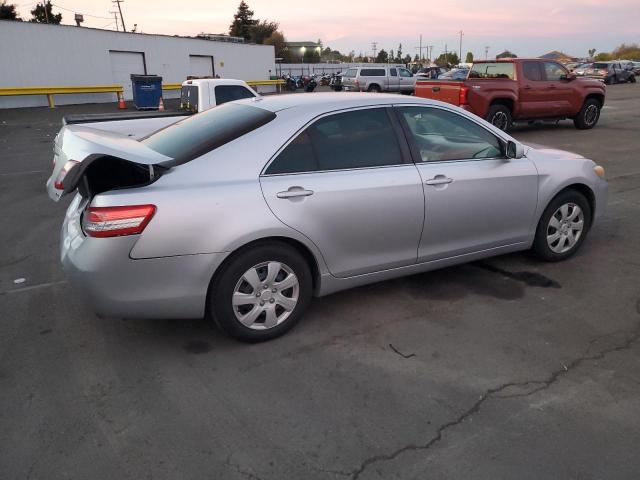 Photo 3 from auction – 2011 TOYOTA CAMRY BASE with VIN 4T4BF3EKXBR136457