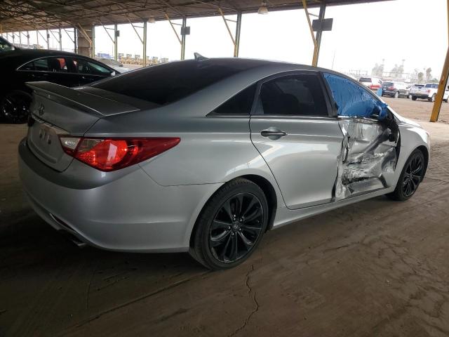 Photo 3 from auction – 2011 HYUNDAI SONATA SE with VIN 5NPEC4AC9BH062032