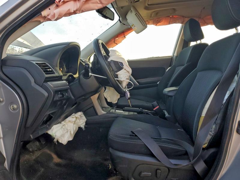 Photo 7 from auction – 2016 SUBARU FORESTER with VIN JF2SJADC1GH522116