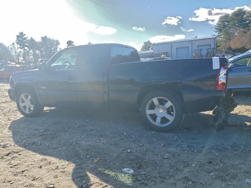 Photo 2 from auction – 2003 CHEVROLET SLVRADO SS with VIN 2GCEK19N631312708