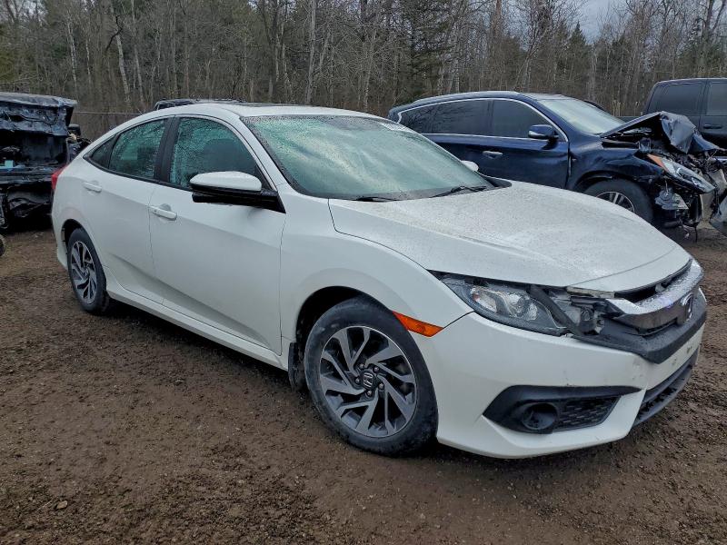 Photo 4 from auction – 2016 HONDA CIVIC with VIN 2HGFC2F84GH024870