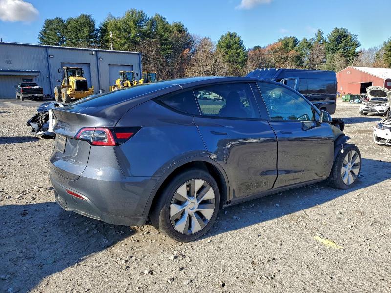 Photo 3 from auction – 2023 TESLA MODEL Y with VIN 7SAYGDEE7PA038718