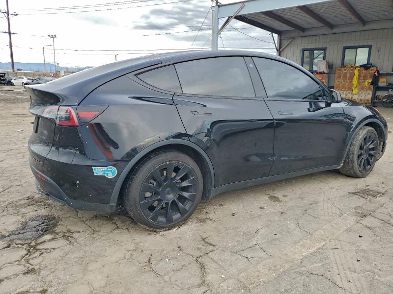Photo 3 from auction – 2021 TESLA MODEL Y with VIN 5YJYGDEE0MF303734