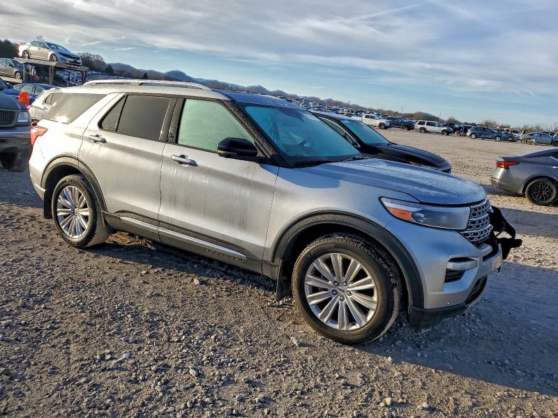 Photo 4 from auction – 2022 FORD EXPLORER L with VIN 1FMSK8FH3NGC02372