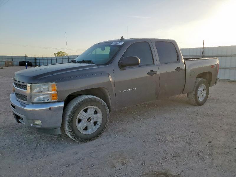 CHEVROLET SILVERADO 2013 with VIN 3GCPKSE7XDG132548 - Photo from auction