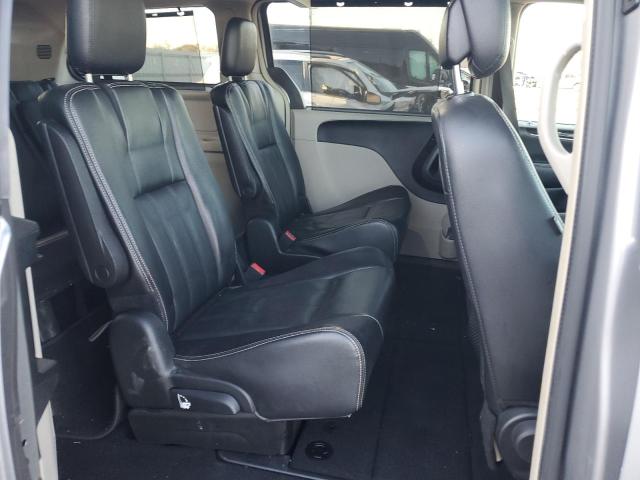 Photo 11 from auction – 2014 CHRYSLER TOWN & COU with VIN 2C4RC1BG9ER375624
