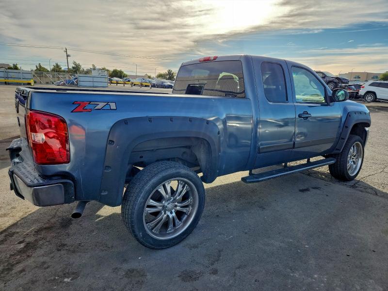 Photo 3 from auction – 2008 CHEVROLET SILVERADO with VIN 1GCEC19J08Z157940
