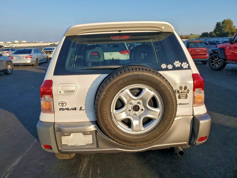 Photo 6 from auction – 2001 TOYOTA RAV4 with VIN JTEHH20V816007534