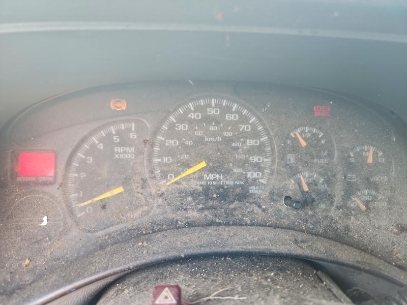 Photo 9 from auction – 2001 CHEVROLET SILVERADO with VIN 2GCEC19V611235347