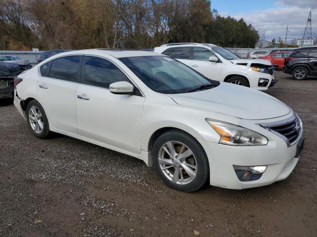 Photo 4 from auction – 2014 NISSAN ALTIMA 2.5 with VIN 1N4AL3AP2EN250025