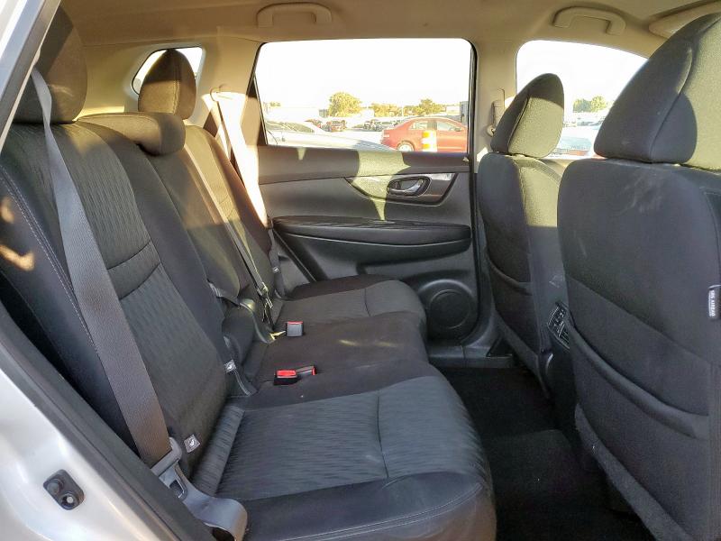 Photo 11 from auction – 2017 NISSAN ROGUE with VIN 5N1AT2MT6HC837613