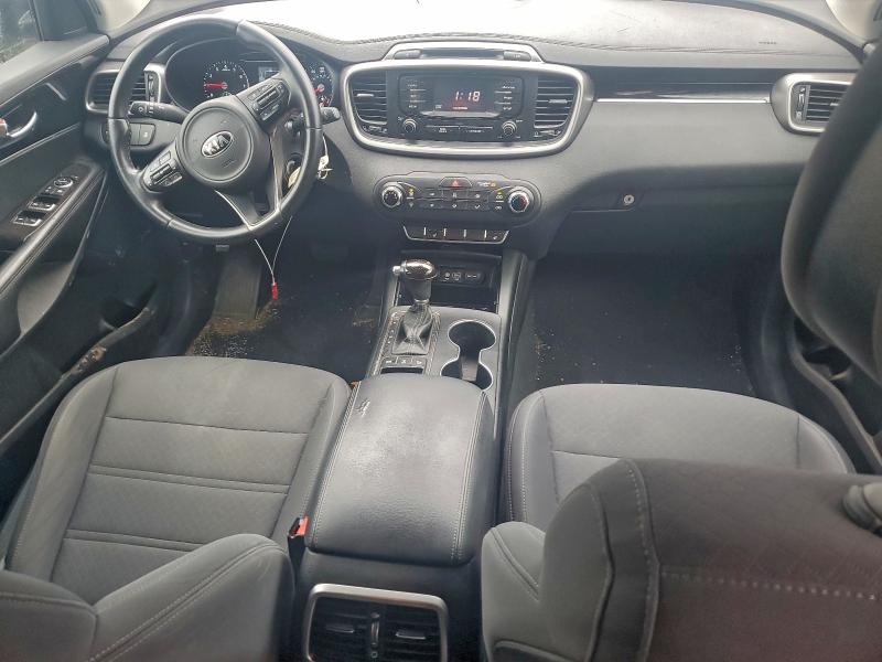 Photo 8 from auction – 2016 KIA SORENTO LX with VIN 5XYPGDA31GG022930