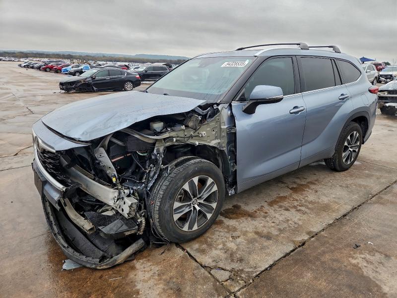 TOYOTA HIGHLANDER 2020 with VIN 5TDGZRAH2LS019650 - Photo from auction
