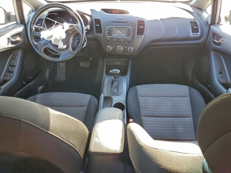 Photo 8 from auction – 2016 KIA FORTE EX with VIN KNAFX4A84G5546604