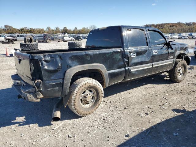 Photo 3 from auction – 2005 CHEVROLET SILVERADO with VIN 1GCHC23215F950472