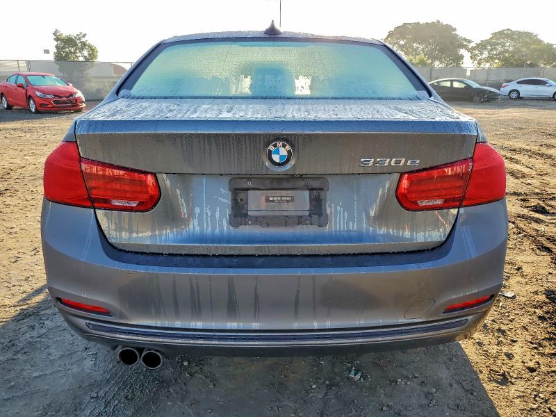 Photo 6 from auction – 2018 BMW 330E with VIN WBA8E1C59JA756355