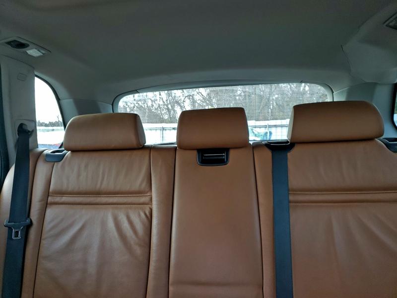 Photo 10 from auction – 2008 BMW X5 3.0I with VIN 5UXFE43568L009272