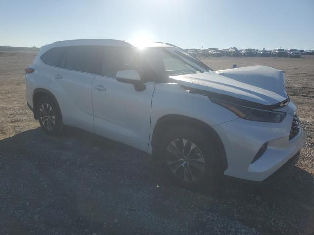 Photo 4 from auction – 2023 TOYOTA HIGHLANDER with VIN 5TDKDRBH4PS023437