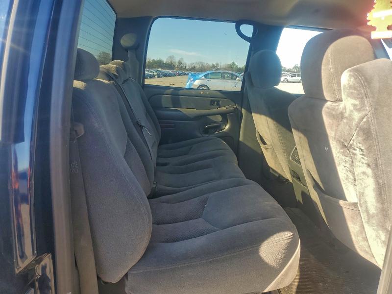 Photo 10 from auction – 2005 CHEVROLET SILVERADO with VIN 2GCEC13T951151441