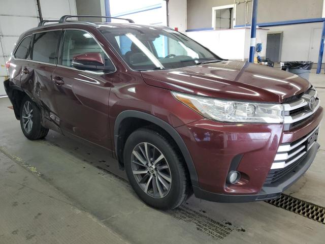 Foto 4 de la subasta – 2017 TOYOTA HIGHLANDER con VIN 5TDJZRFH4HS398592