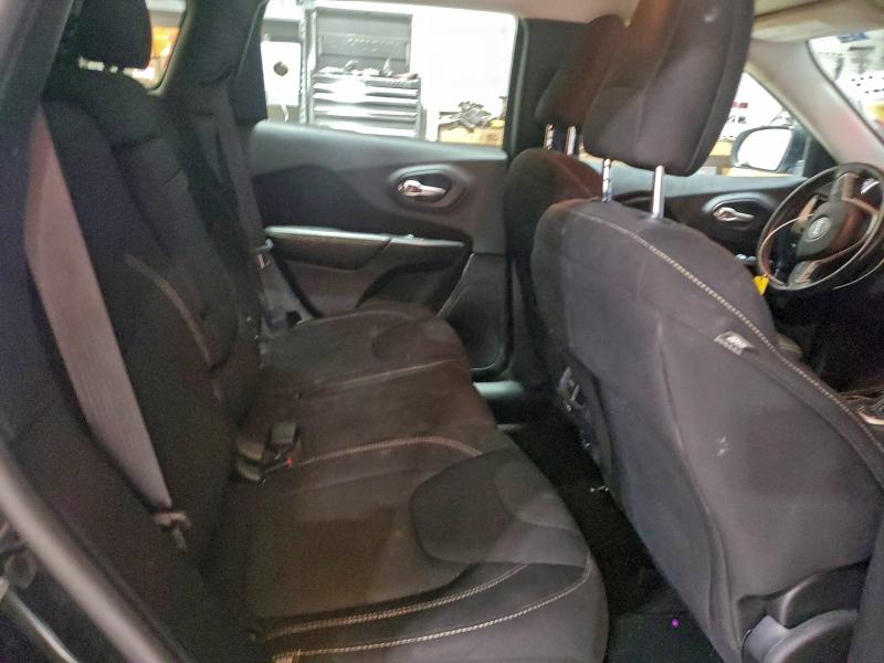 Photo 11 from auction – 2016 JEEP CHEROKEE L with VIN 1C4PJLCB4GW217522
